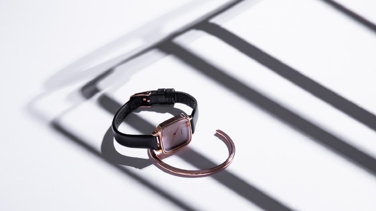 Komonoからユニークなあなたに贈るプレゼント 腕元を自在にカスタマイズできるクリスマス限定ボックスが発売 H M S Watchstore Hms Watch Store